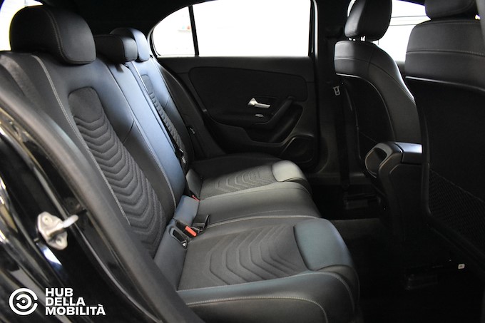 MERCEDES-BENZ A 180 d Executive